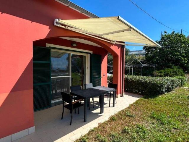 Villa Indipendente in vendita a Riva Ligure, Liguria