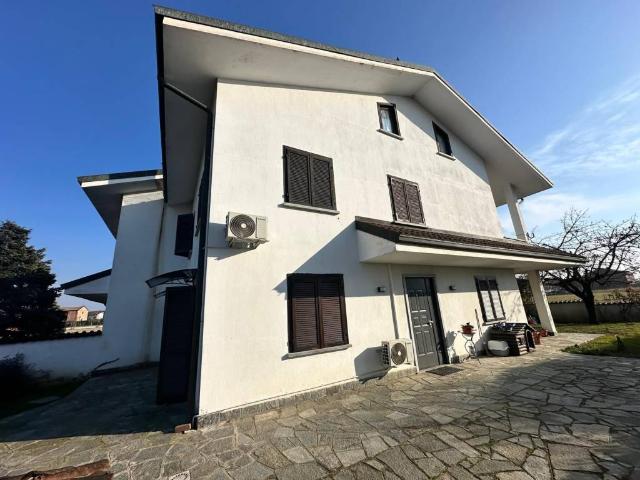 Villa Indipendente in vendita a San Giovanni, Piemonte