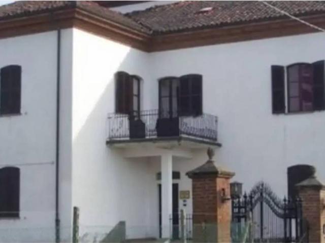 Villa Indipendente in vendita a Piemonte, Alessandria