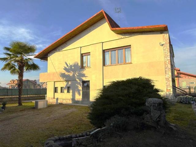 Villa Indipendente in vendita a Piemonte, Torino