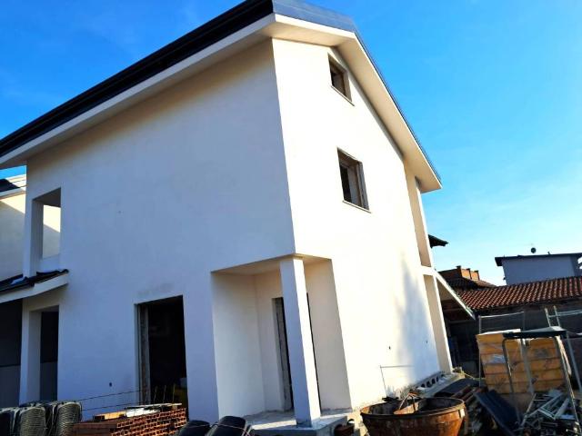 Villa Indipendente in vendita a Villaggio Aurora, Piemonte