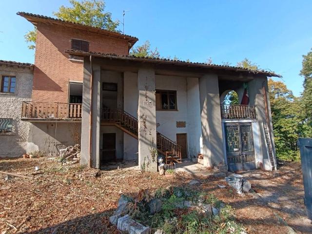 Villa Indipendente in vendita a Nazzano, Rivanazzano Terme