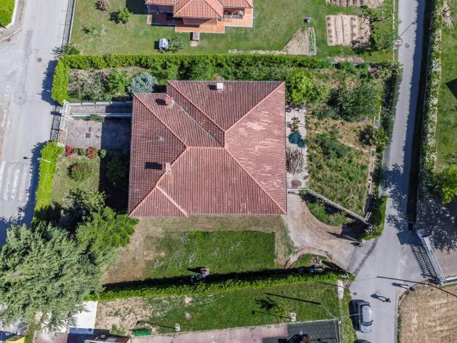 Villa Indipendente in vendita a Piemonte, Torino