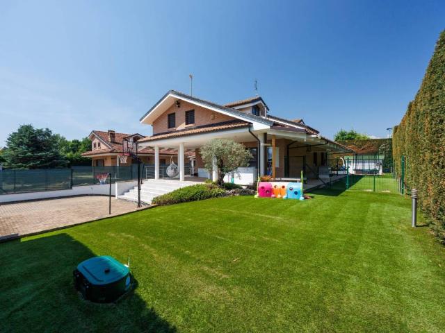 Villa Indipendente in vendita a Piemonte, Torino