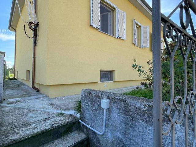 Villa Indipendente in vendita a Piemonte, Vercelli