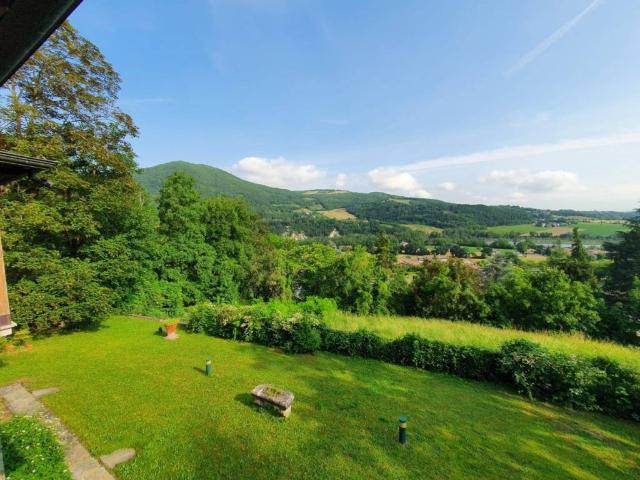 Villa Indipendente in vendita a Rivergaro, Reggio Emilia