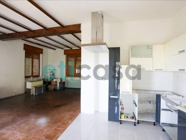 Villa Indipendente in vendita a Rivergaro, Reggio Emilia
