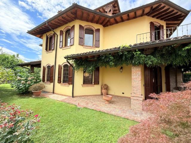 Villa Indipendente in vendita a Casa Matta, Rivergaro