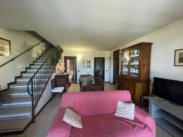 Villa Indipendente in vendita a Pieve Dugliara, Rivergaro