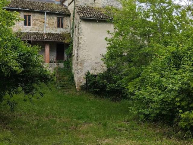 Rustico in vendita a Rivergaro, Reggio Emilia