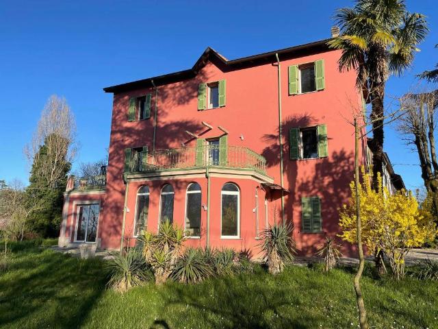 Villa Indipendente in vendita a Bassano, Rivergaro
