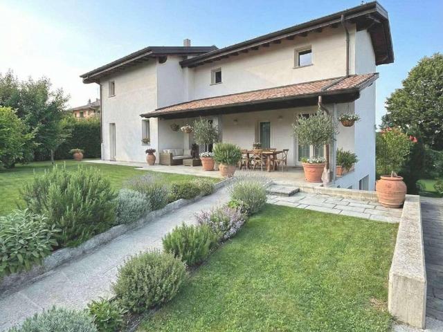 Villa Indipendente in vendita a Casa Matta, Rivergaro