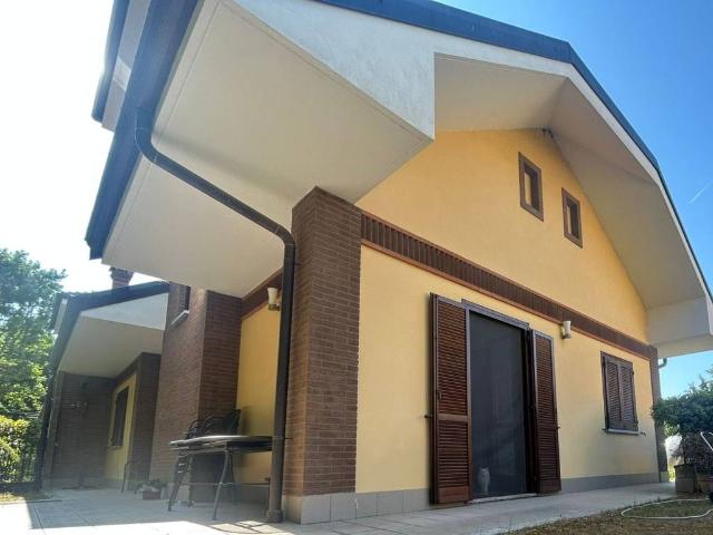 Villa Indipendente in vendita a Piemonte, Torino