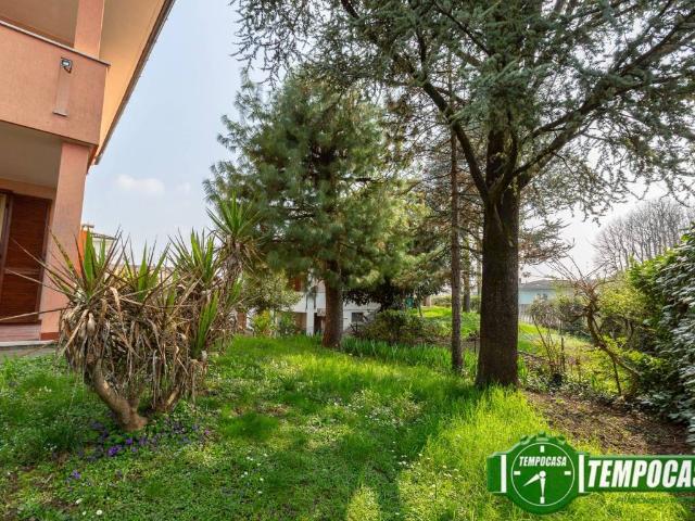 Villa Indipendente in vendita a Rivolta D'adda, Lombardia