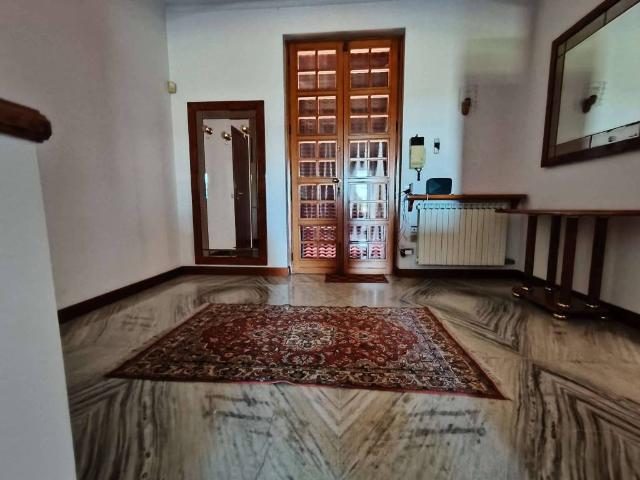 Villa Indipendente in vendita a Rivolta D'adda, Lombardia