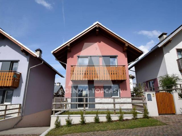 Villa Indipendente in vendita a Canove, Canove Di Roana
