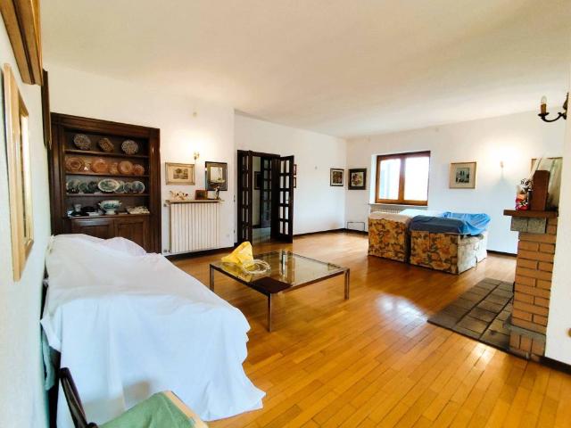 Villa Indipendente in vendita a Pontiglie, Roasio