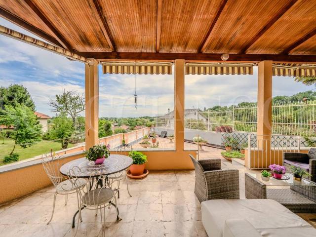 Villa Indipendente in vendita a Piemonte, Vercelli