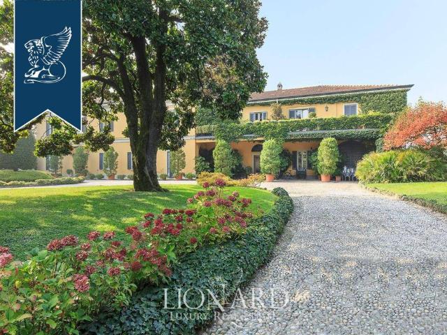 Villa Indipendente in vendita a Robbiate, Lombardia