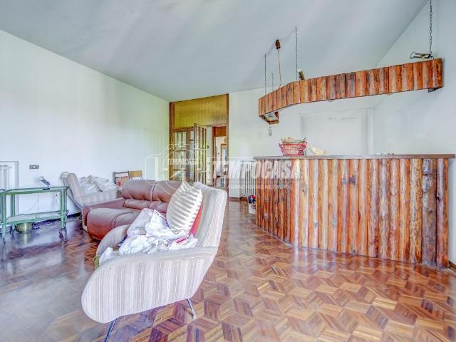 Villa Indipendente in vendita a Malvaglio, Robecchetto con Induno