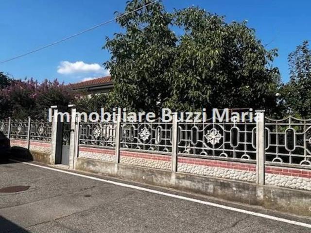 Villa Indipendente in vendita a Robecchetto, Robecchetto Con Induno
