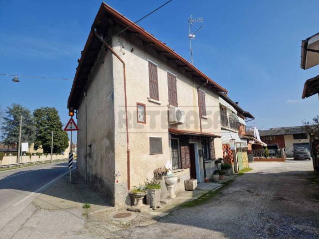 Villa Indipendente in vendita a Robecco D'oglio, Lombardia