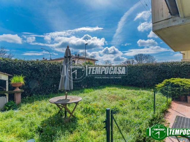 Villa Indipendente in vendita a Robecco Sul Naviglio, Lombardia