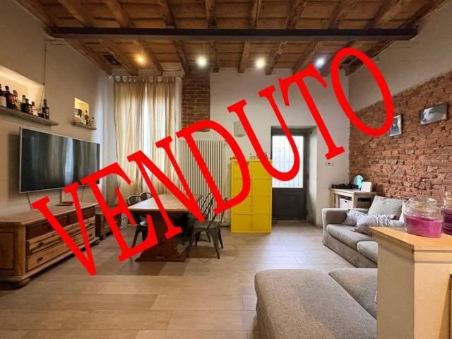 Villa Indipendente in vendita a Ca de Noci, Robecco Sul Naviglio
