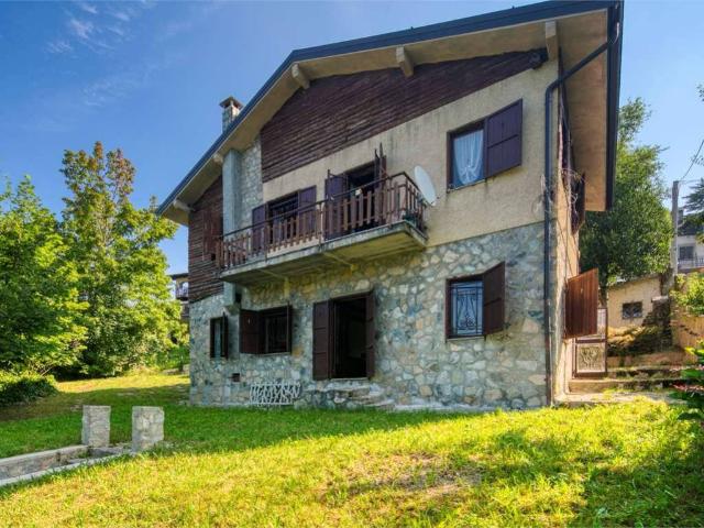 Villa Indipendente in vendita a Case Manera, Roburent