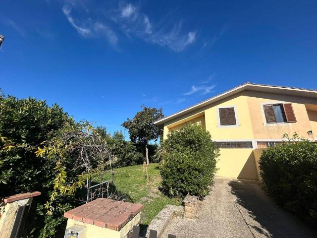 Villa Indipendente in vendita a Rocca D'evandro, Campania