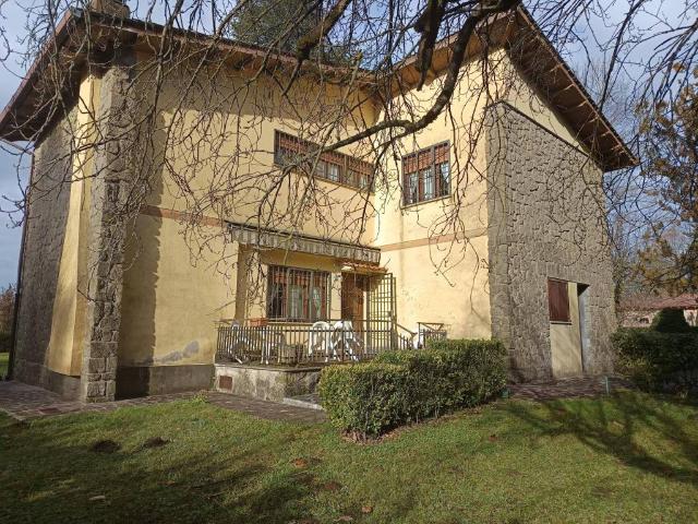 Villa Indipendente in vendita a Roma Capitale, Lazio