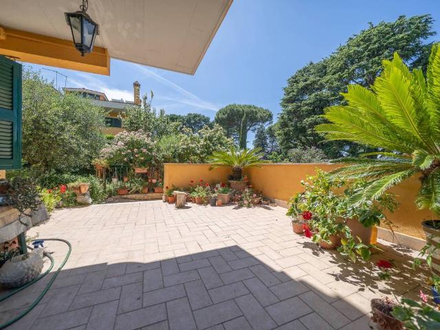 Villa Indipendente in vendita a Roma Capitale, Lazio