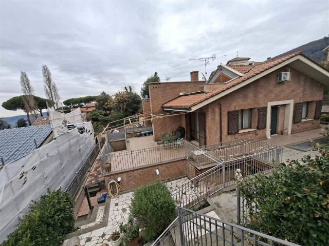 Villa Indipendente in vendita a Roma Capitale, Lazio