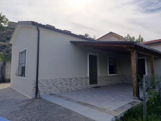 Villa Indipendente in vendita a Calabria, Cosenza