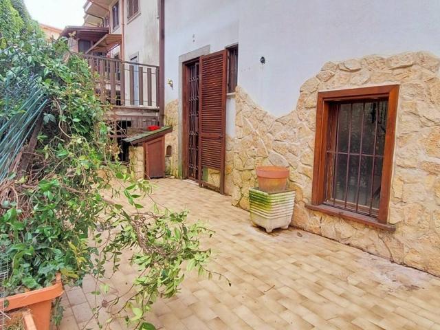 Villa Indipendente in vendita a Roma Capitale, Lazio