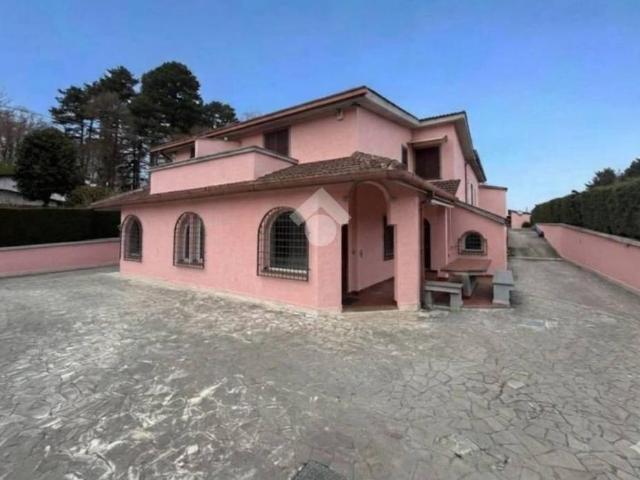 Villa Indipendente in vendita a Roma Capitale, Lazio