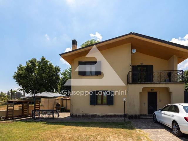 Villa Indipendente in vendita a Roma Capitale, Lazio