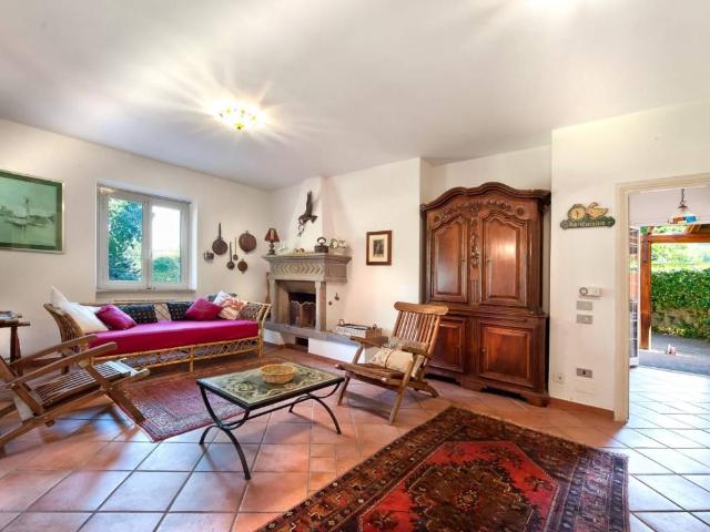 Villa Indipendente in vendita a Roma Capitale, Lazio