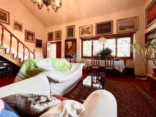 Villa Indipendente in vendita a Roma Capitale, Lazio