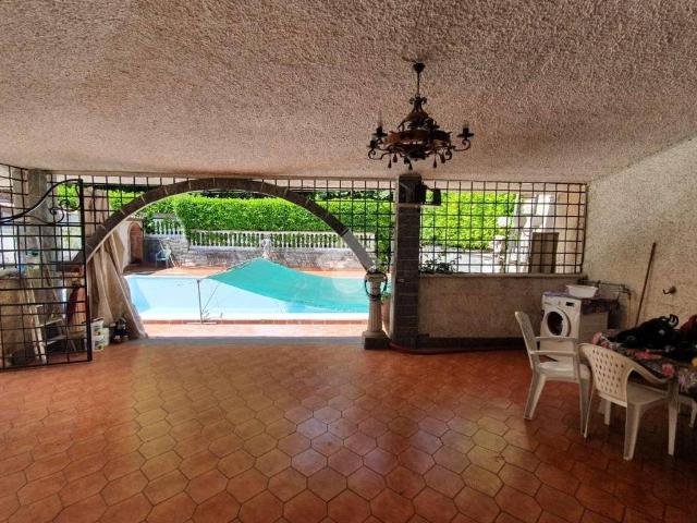 Villa Indipendente in vendita a Rocca Priora, Roma Capitale