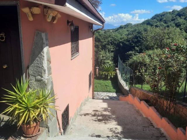 Villa Indipendente in vendita a Roma Capitale, Lazio