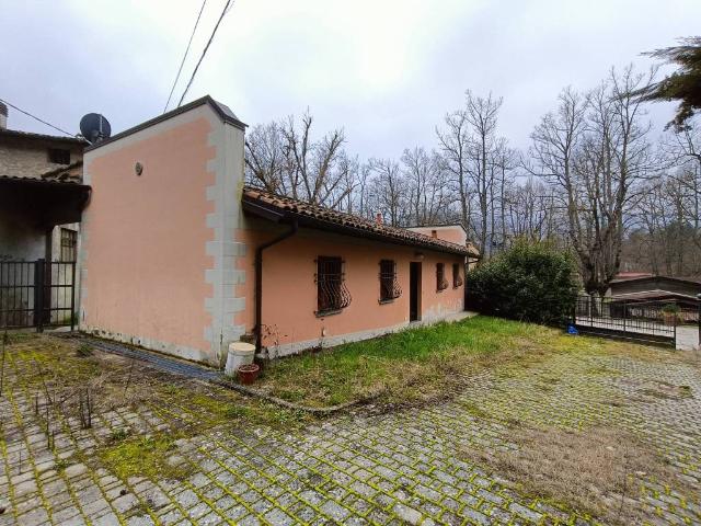 Villa Indipendente in vendita a Unione di Comuni della Romagna Forlivese, Rocca San Casciano