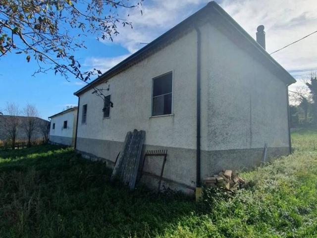 Villa Indipendente in vendita a Rocca San Felice, Campania