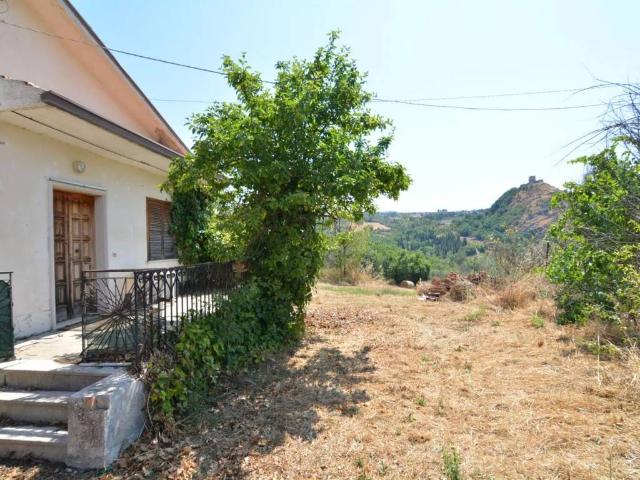 Villa Indipendente in vendita a Rocca San Felice, Campania