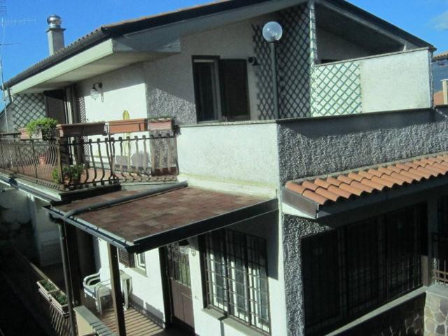 Villa Indipendente in vendita a Roma Capitale, Lazio