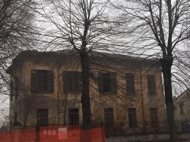 Villa Indipendente in vendita a Roccabianca, Reggio Emilia