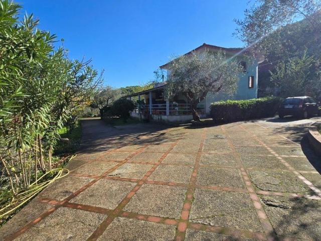 Villa Indipendente in vendita a Fonte, Roccadaspide