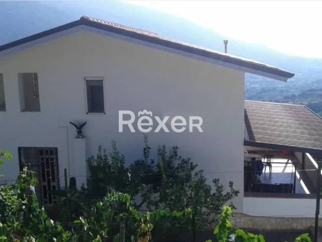 Villa Indipendente in vendita a Roccadaspide, Campania