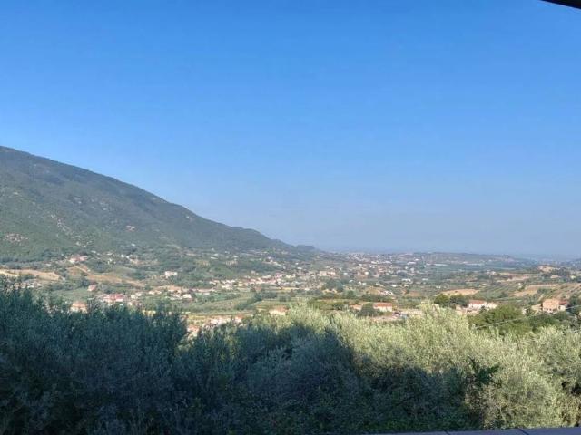 Villa Indipendente in vendita a Roccadaspide, Campania