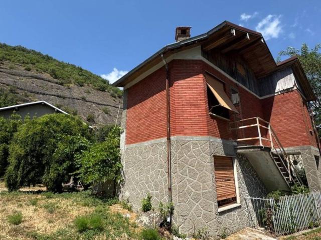 Villa Indipendente in vendita a Piemonte, Alessandria